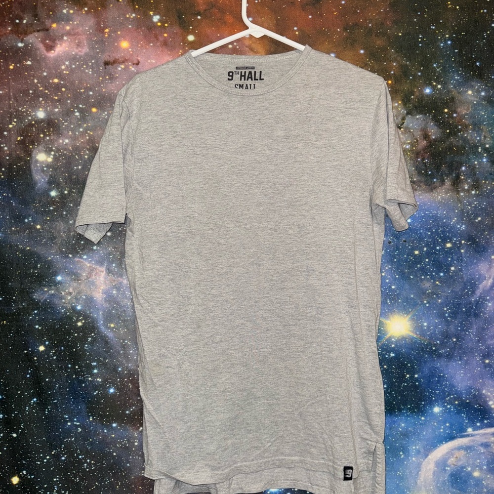 Gray Short Sleeve Crew Neck Tee